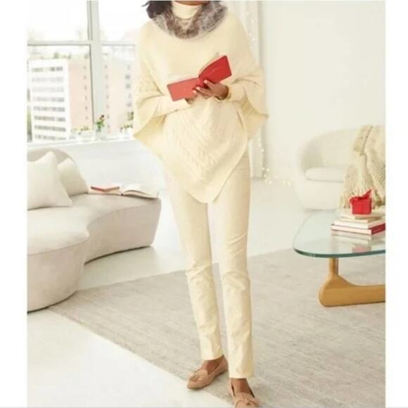 Talbots Velveteen Straight Leg super soft velvet can and gold polka dots Size 16 - Picture 4 of 12